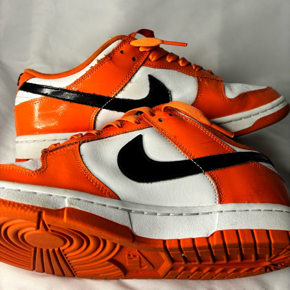 nike retro halloween dunks
